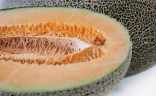 什么人吃哈密瓜会过敏吗,哪些人需谨慎食用