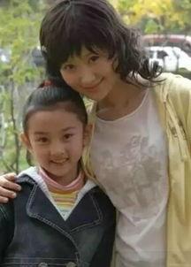 大表妹吃瓜,揭秘娱乐圈幕后真相